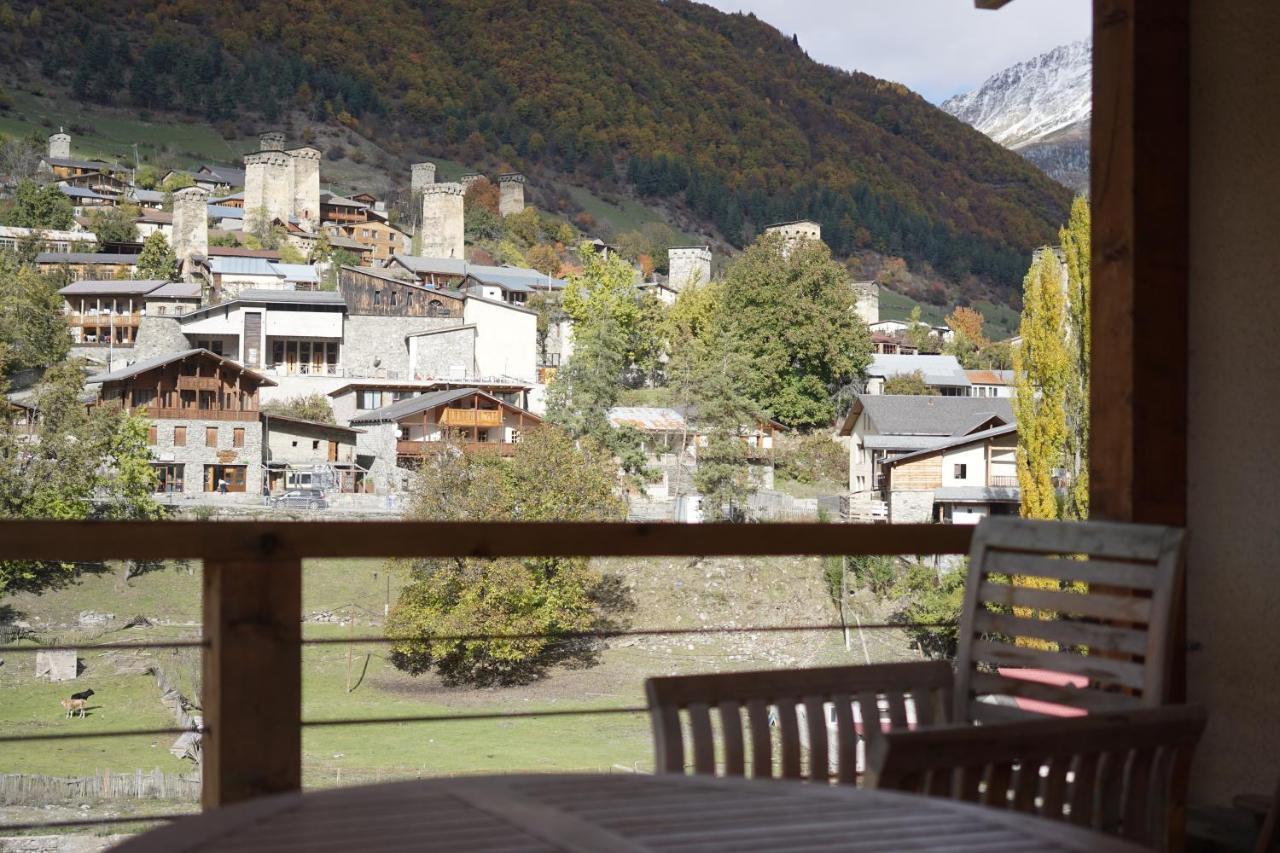 Mestia Panorama Extérieur photo