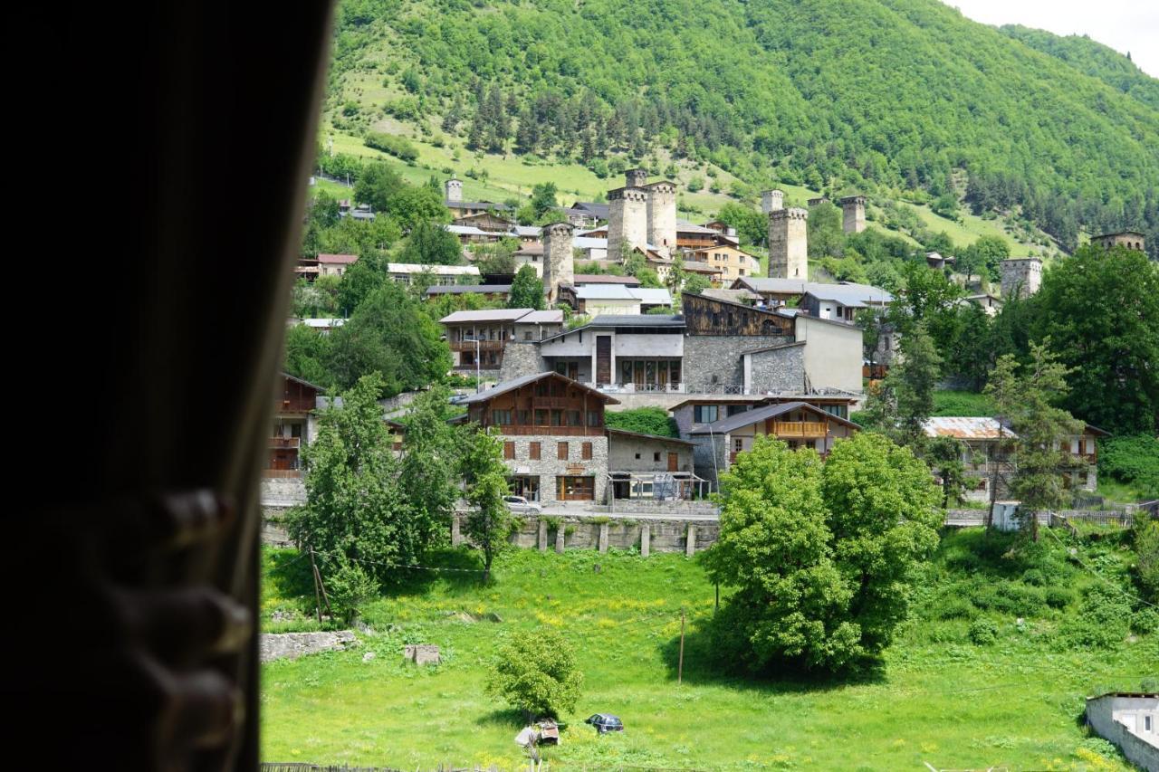 Mestia Panorama Extérieur photo